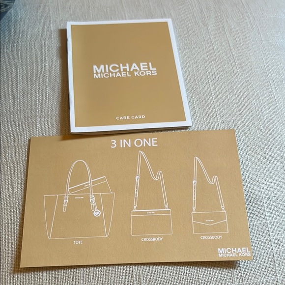 Michael Kors Charlotte Large 3-in-1 Tote - Picture 6 of 8